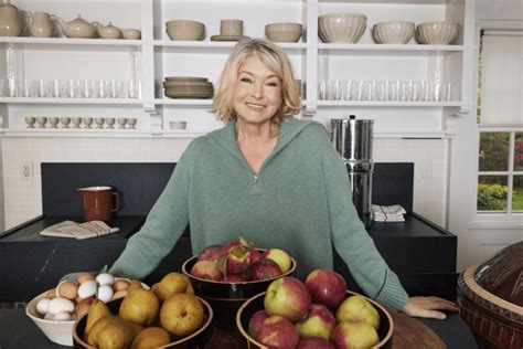 Martha Stewart offers a Thanksgiving-inspired stay at her New York home